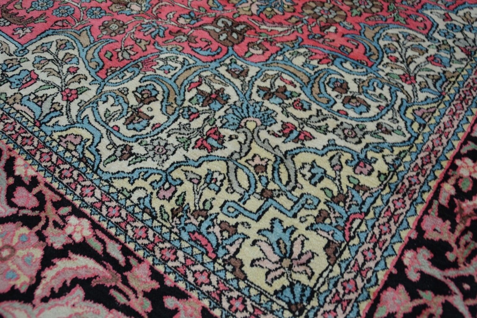 nr-48-handgeknupfter-original-teppich-aus-kaschmir-und-seide-fein-ca-373-5 Orientteppich ca. 373 x 273 cm Seide handgeknüpft
