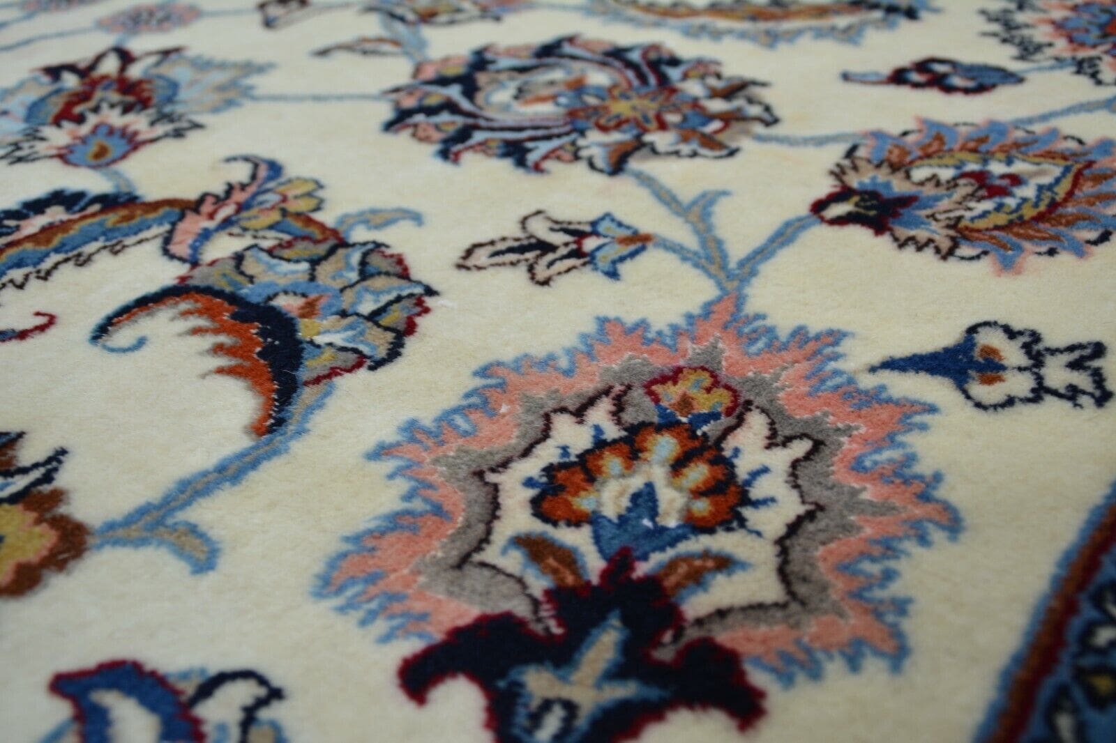 Handgeknüpfter Kashan Perserteppich, 296 × 193 cm, Wolle & Seide
