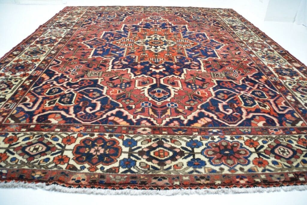 Perserteppich Heriz ca 374 x 300 cm Wolle handgeknüpft