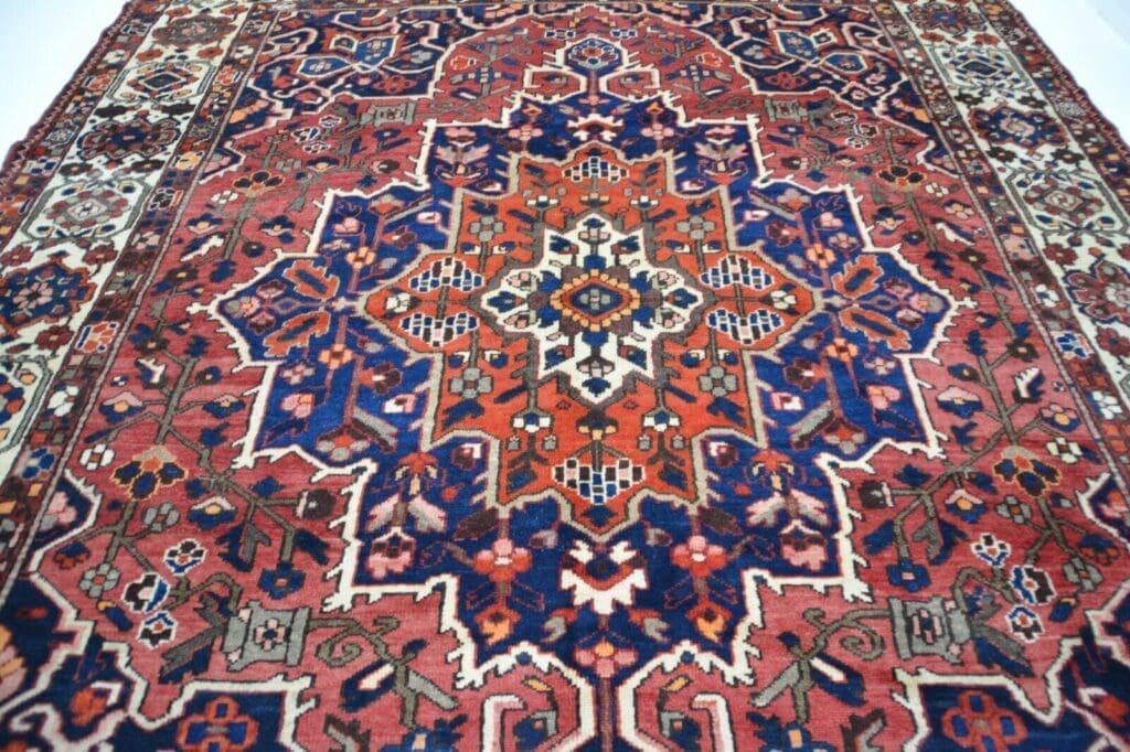 Perserteppich Heriz ca 374 x 300 cm Wolle handgeknüpft