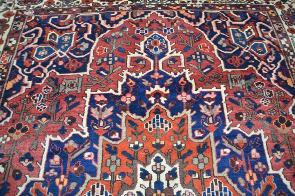 Perserteppich Heriz ca 374 x 300 cm Wolle handgeknüpft