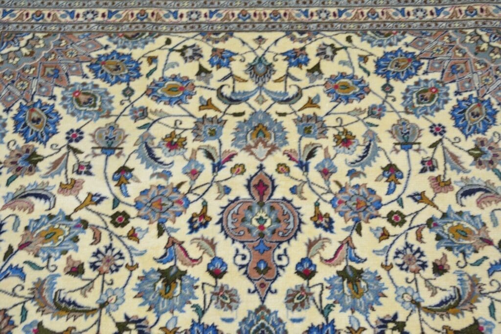 Perserteppich Isfahan ca. 291 x 195 cm Wolle handgeknüpft