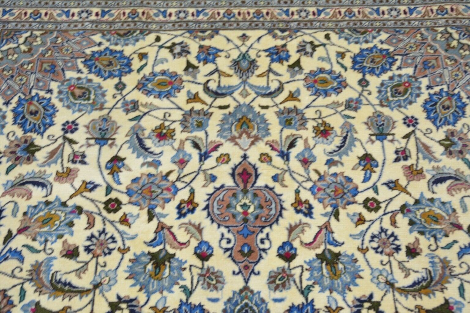 Perserteppich Isfahan ca. 291 x 195 cm Wolle handgeknüpft