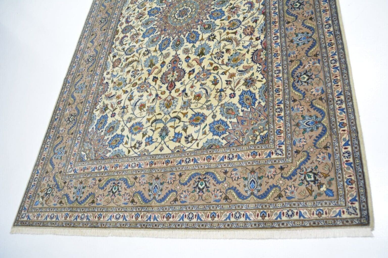 Perserteppich Isfahan ca. 291 x 195 cm Wolle handgeknüpft