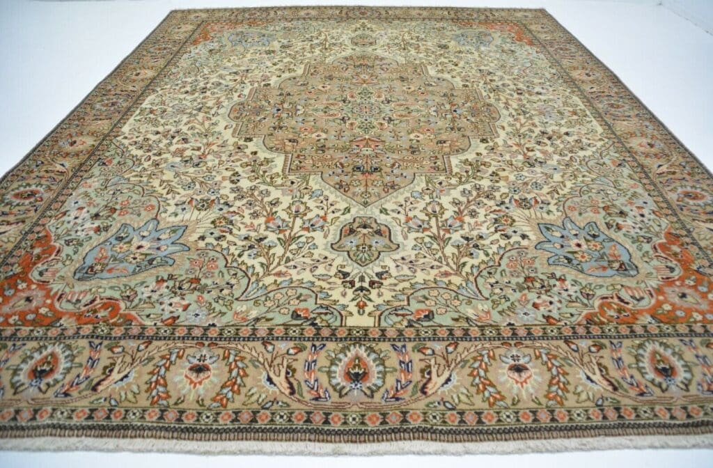 Perserteppich Tabriz ca 297 x 237 cm Wolle handgeknüpft