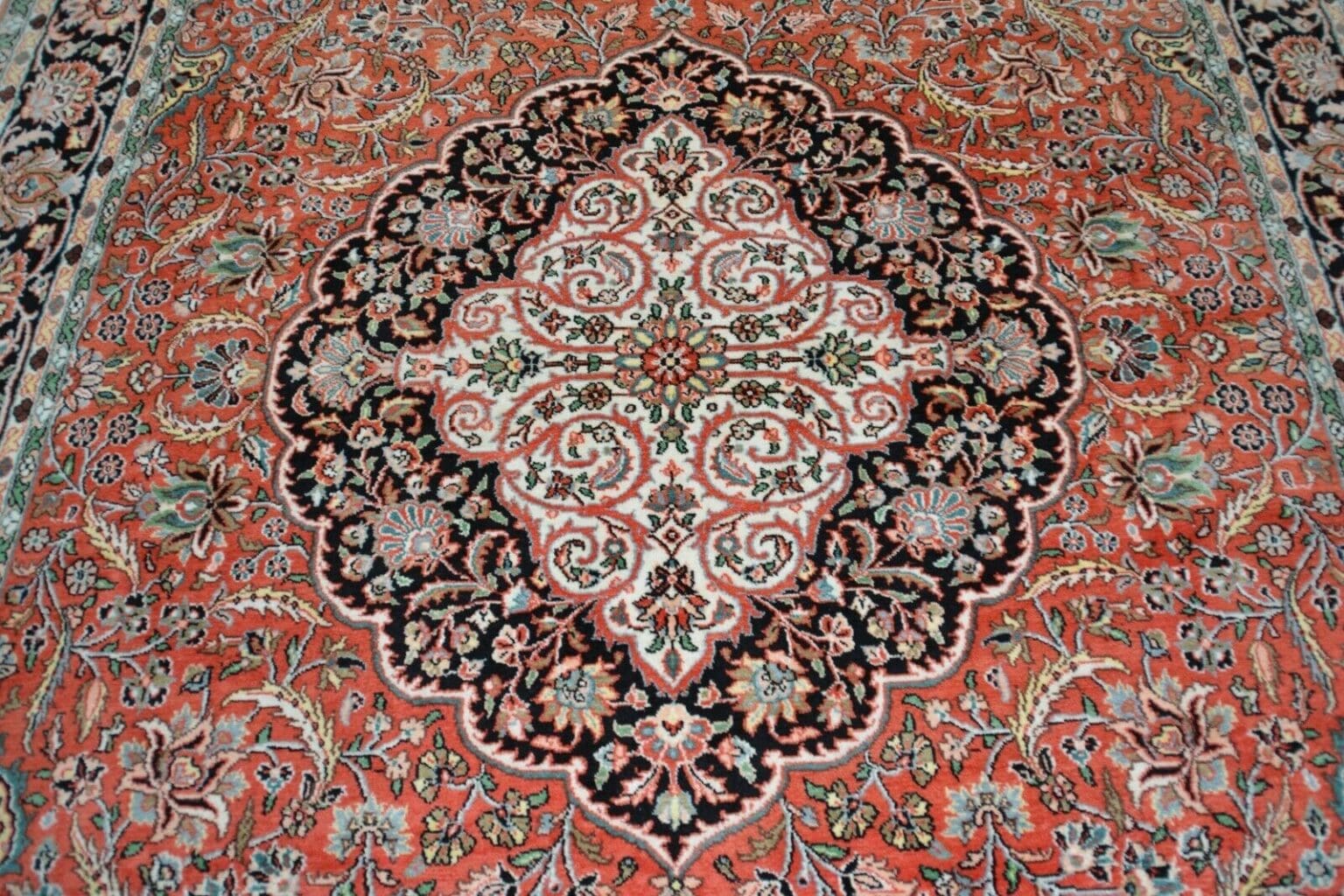 Orientteppich Indien ca. 314 x 212 cm Seide handgeknüpft