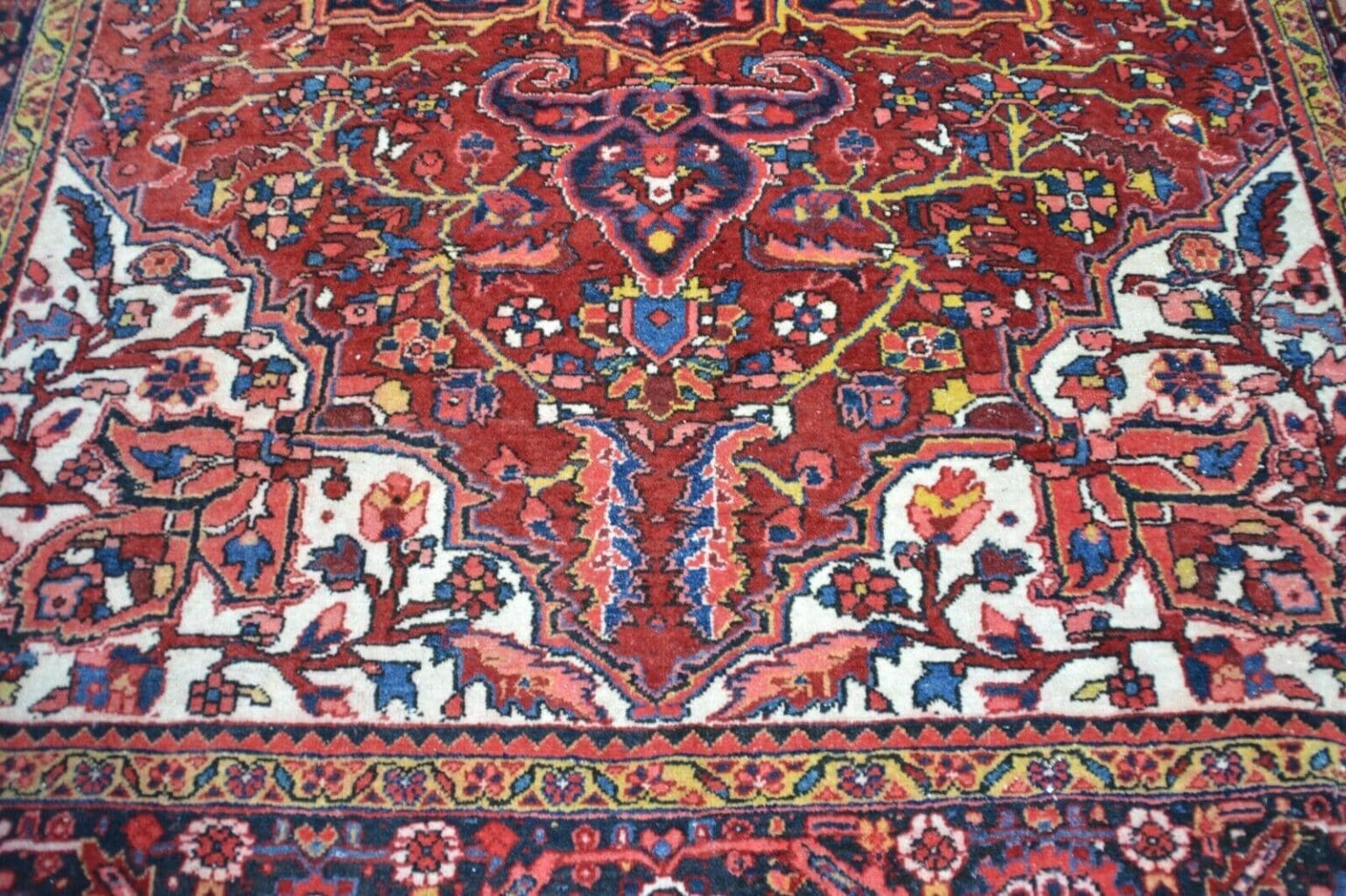 Perserteppich Heriz 340 x 254 cm Wolle handgeknüpft