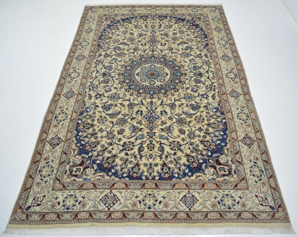 Perserteppich Nain 310 x 194 cm Wolle handgeknüpft