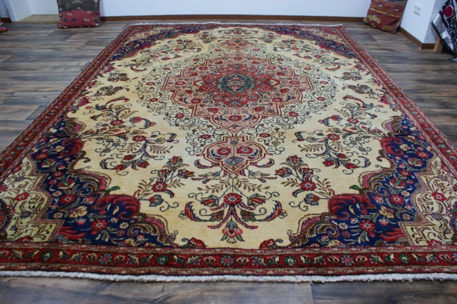 Perserteppich Tabriz ca 315 x 230 cm Wolle handgeknüpft