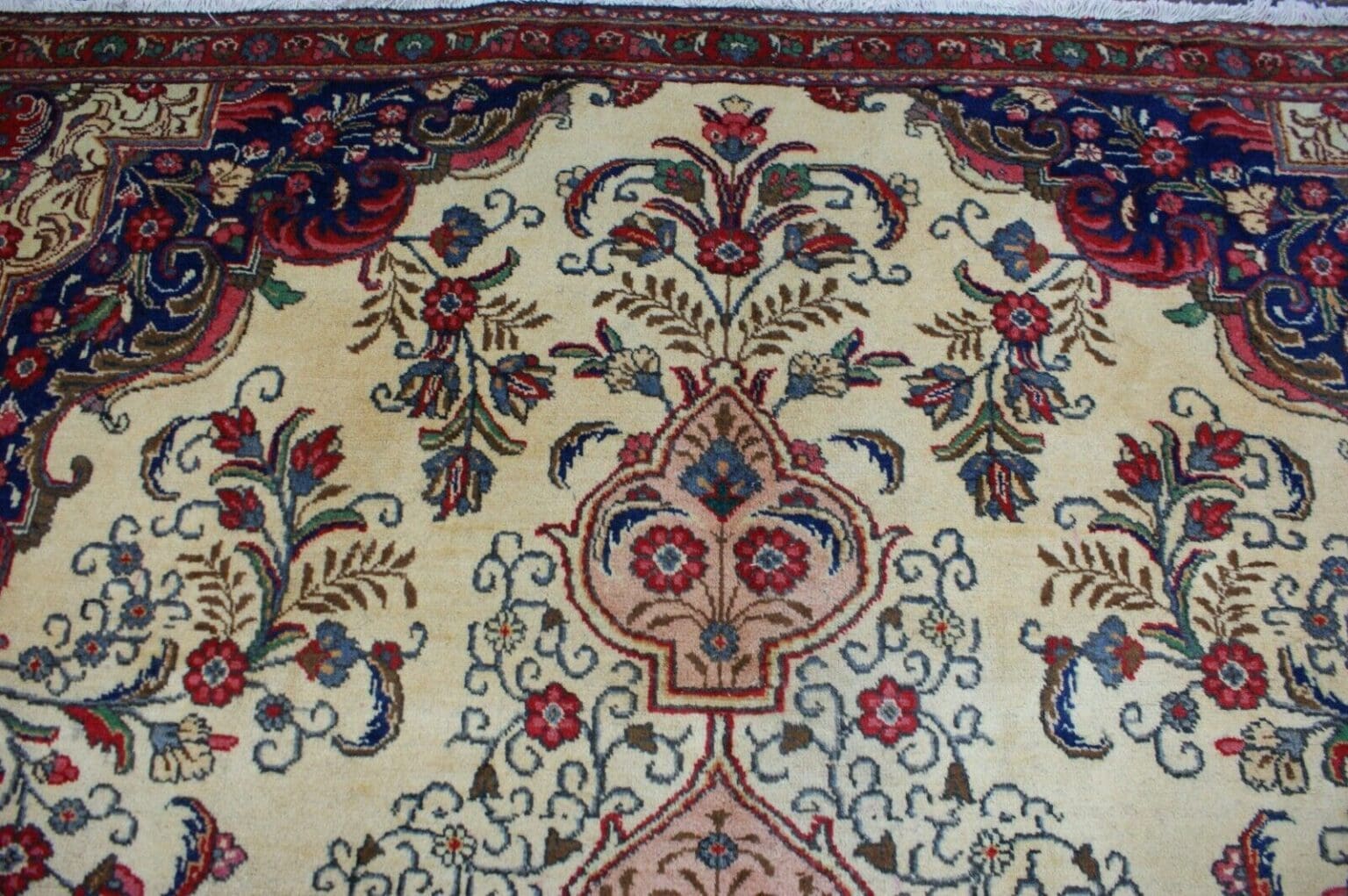 Perserteppich Tabriz ca 315 x 230 cm Wolle handgeknüpft