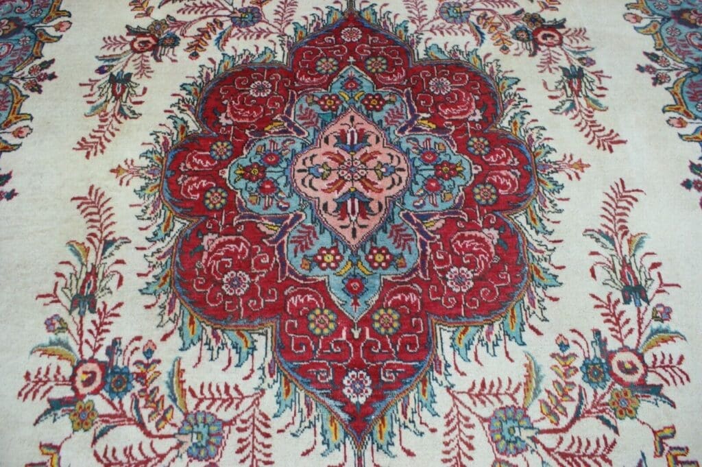 Perserteppich Tabriz ca. 350 x 245 cm Wolle handgeknüpft