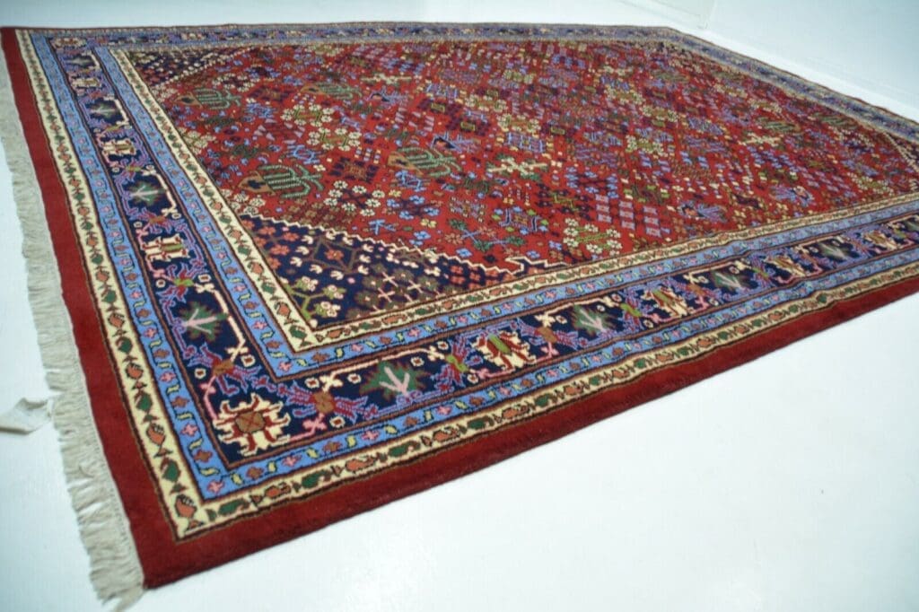 Perserteppich Isfahan ca. 348 x 255 cm Wolle handgeknüpft