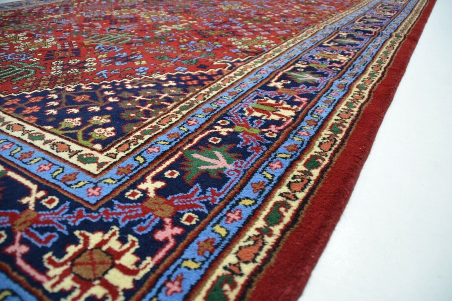 Perserteppich Isfahan ca. 348 x 255 cm Wolle handgeknüpft