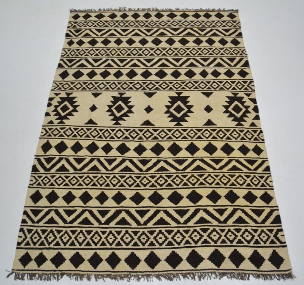 Perserteppich Ghashgai 284 x 183 cm Wolle handgewebt