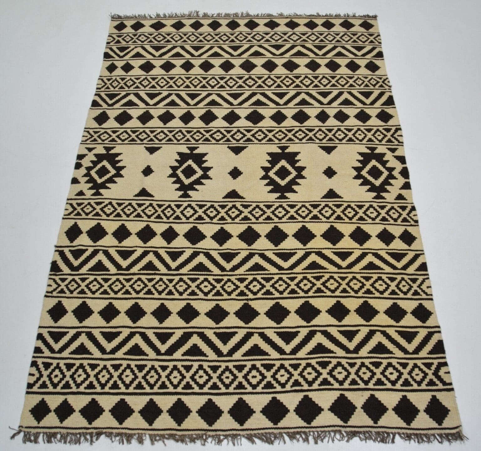 Perserteppich Ghashgai 284 x 183 cm Wolle handgewebt