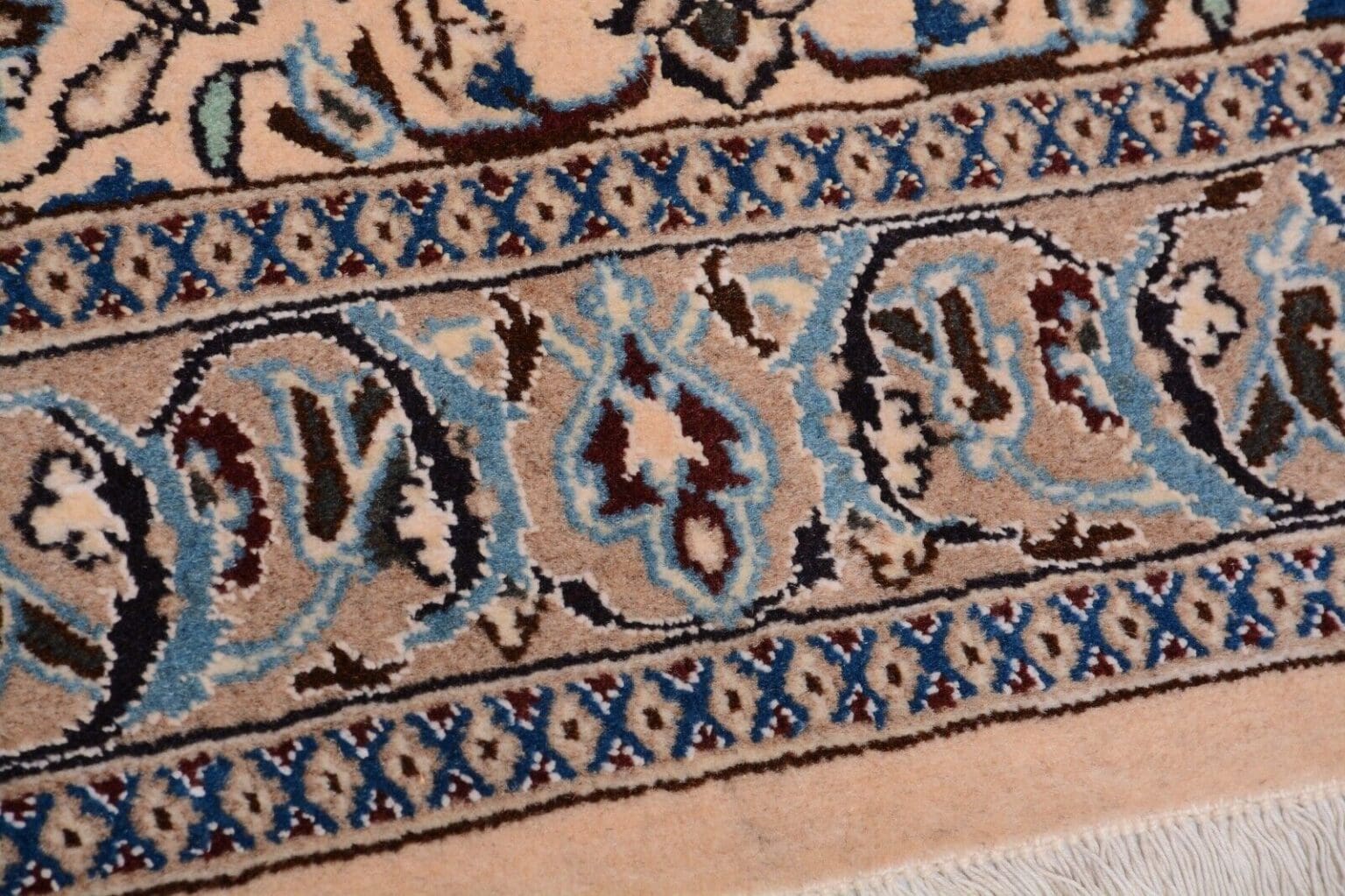 h1-nain-orientteppich-perser-in-beige-handgeknupft-397-x-296-cm-sehr-fein-1-8 Perserteppich Nain 397 x 296 cm Wolle handgeknüpft