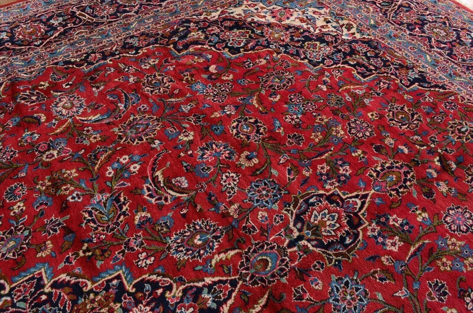 Perserteppich Kashan 527 x 345 cm Wolle handgeknüpft