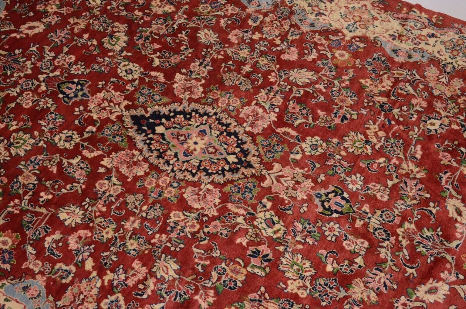 Perserteppich Sarough 435 x 304 cm Wolle handgeknüpft