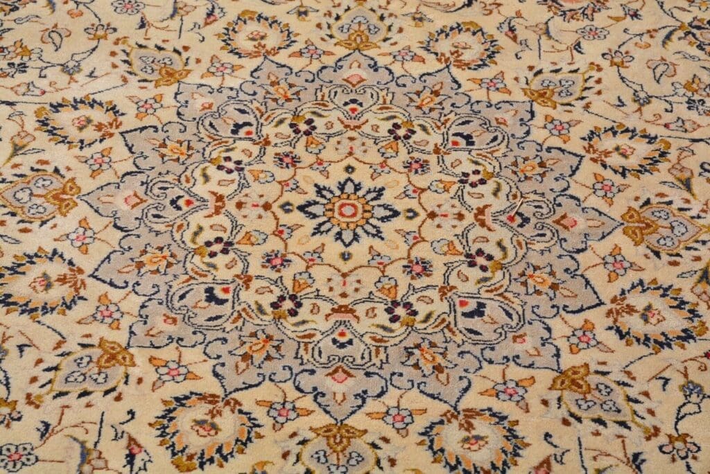 h1-handgeknupfter-orientteppich-perser-kashan-in-beige-350-x-245-cm-neuwertig-4 Perserteppich Kashan 350 x 245 cm Wolle handgeknüpft