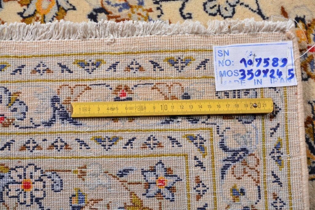h1-handgeknupfter-orientteppich-perser-kashan-in-beige-350-x-245-cm-neuwertig-7 Perserteppich Kashan 350 x 245 cm Wolle handgeknüpft