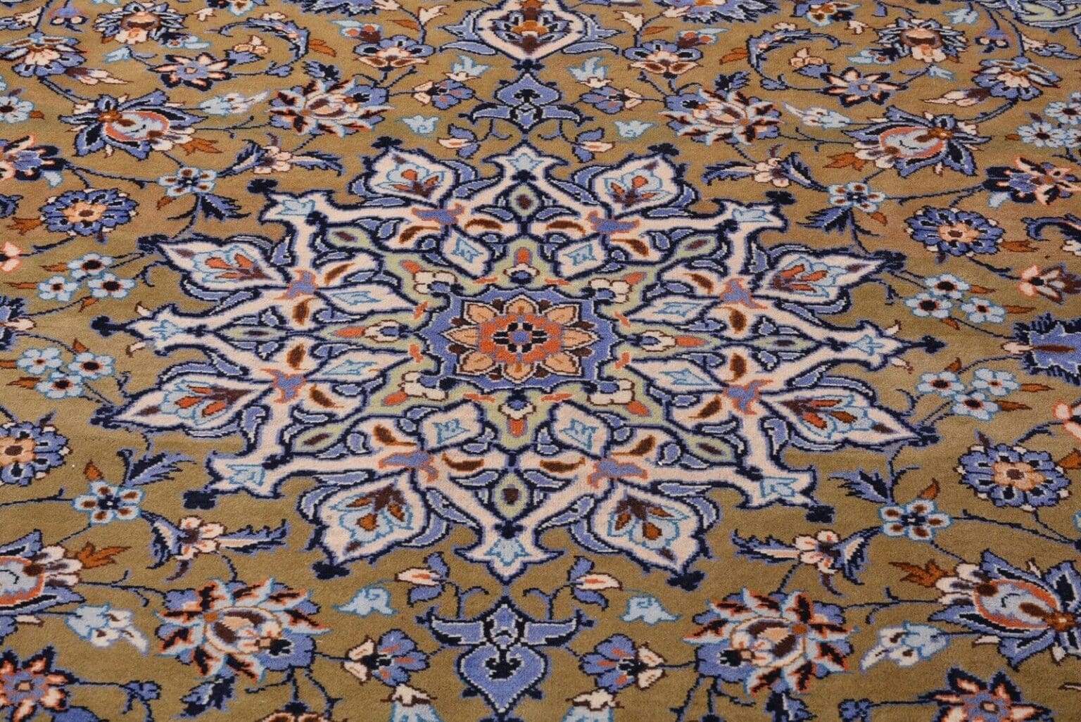 Perserteppich Kashan 350 x 248 cm Wolle handgeknüpft