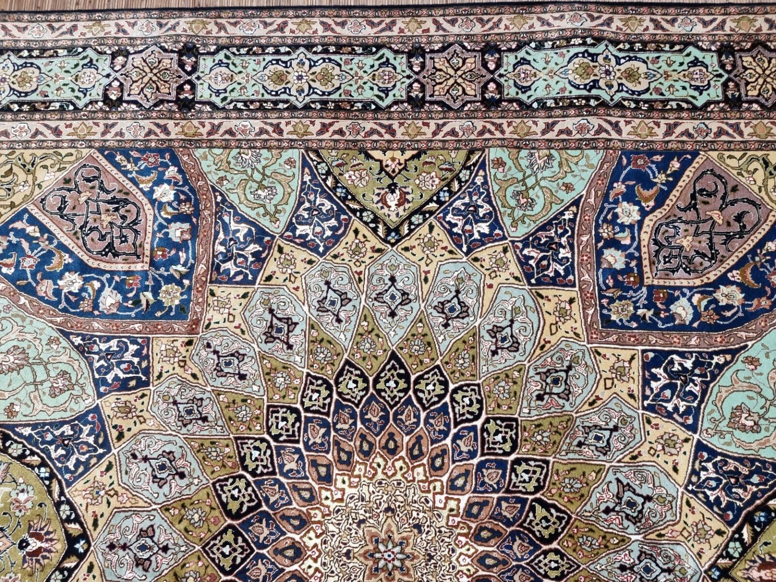 h1-231302-wunderschoner-original-persischer-tabriz-teppich-301-x-251-cm-6 Perserteppich Täbriz 301 x 251 cm handgeknüpft (Verkauft)