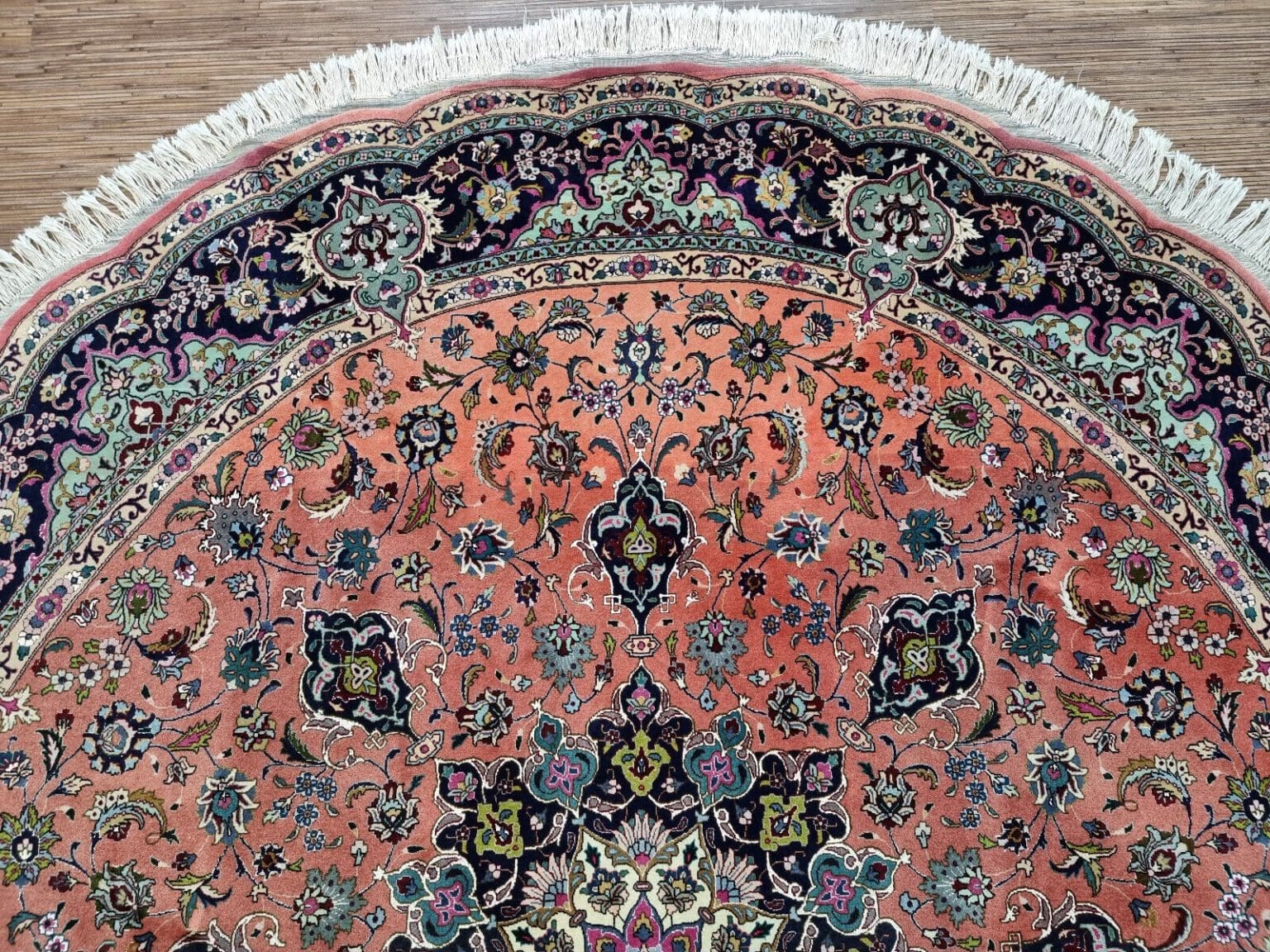 h1-221141-wunderschoner-original-persischer-tabriz-teppich-rund-1-4 Perserteppich Täbriz 256 cm Korkwolle handgeknüpft (Verkauft)