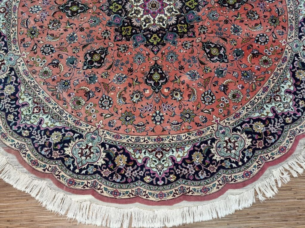 h1-221141-wunderschoner-original-persischer-tabriz-teppich-rund-1-6 Perserteppich Täbriz 256 cm Korkwolle handgeknüpft (Verkauft)