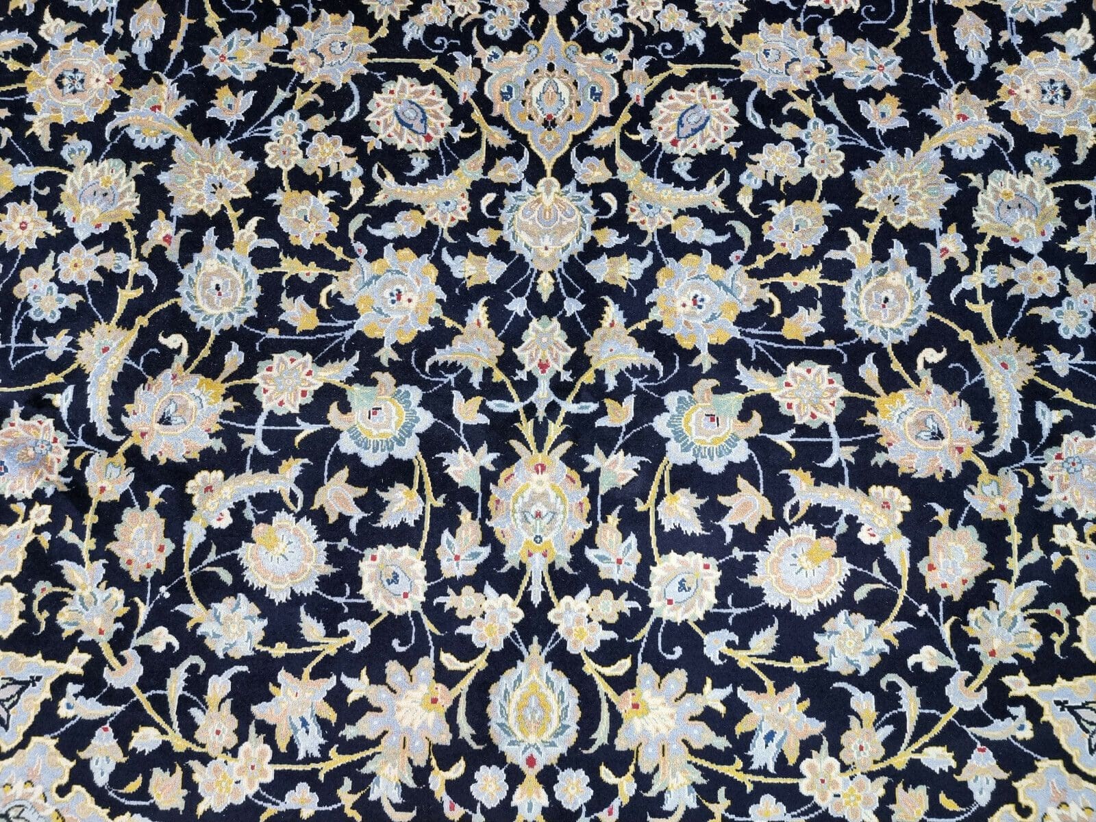 Perserteppich Keshan 440 x 310 cm Wolle handgeknüpft