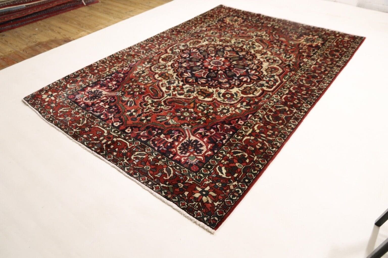 Perserteppich Bakhtiar 310 x 205 cm Wolle handgeknüpft