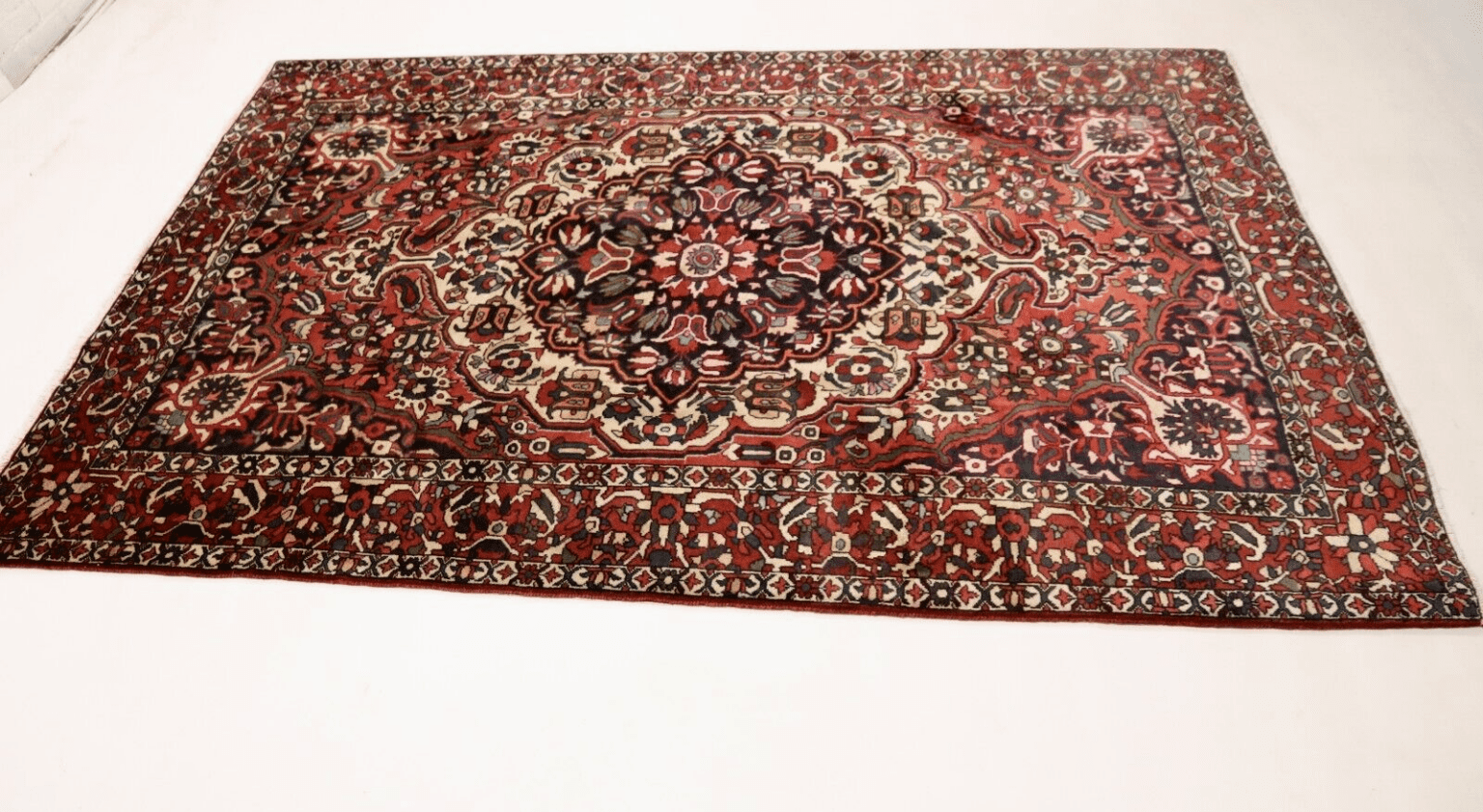 Perserteppich Bakhtiar 310 x 205 cm Wolle handgeknüpft