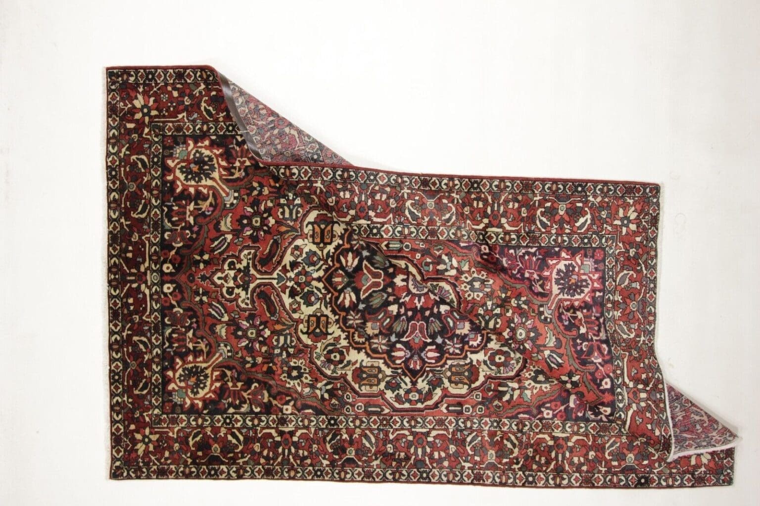 Perserteppich Bakhtiar 310 x 205 cm Wolle handgeknüpft