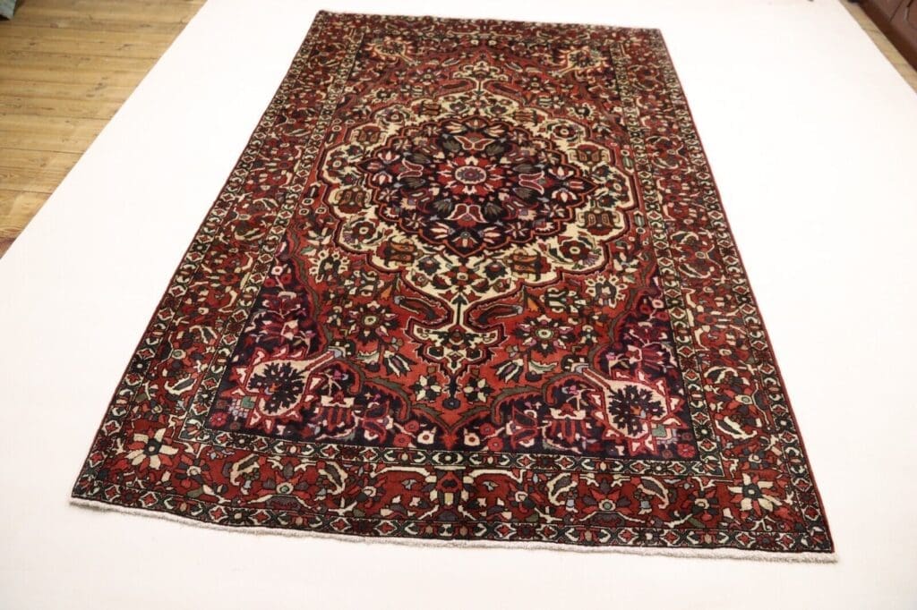 Perserteppich Bakhtiar 310 x 205 cm Wolle handgeknüpft