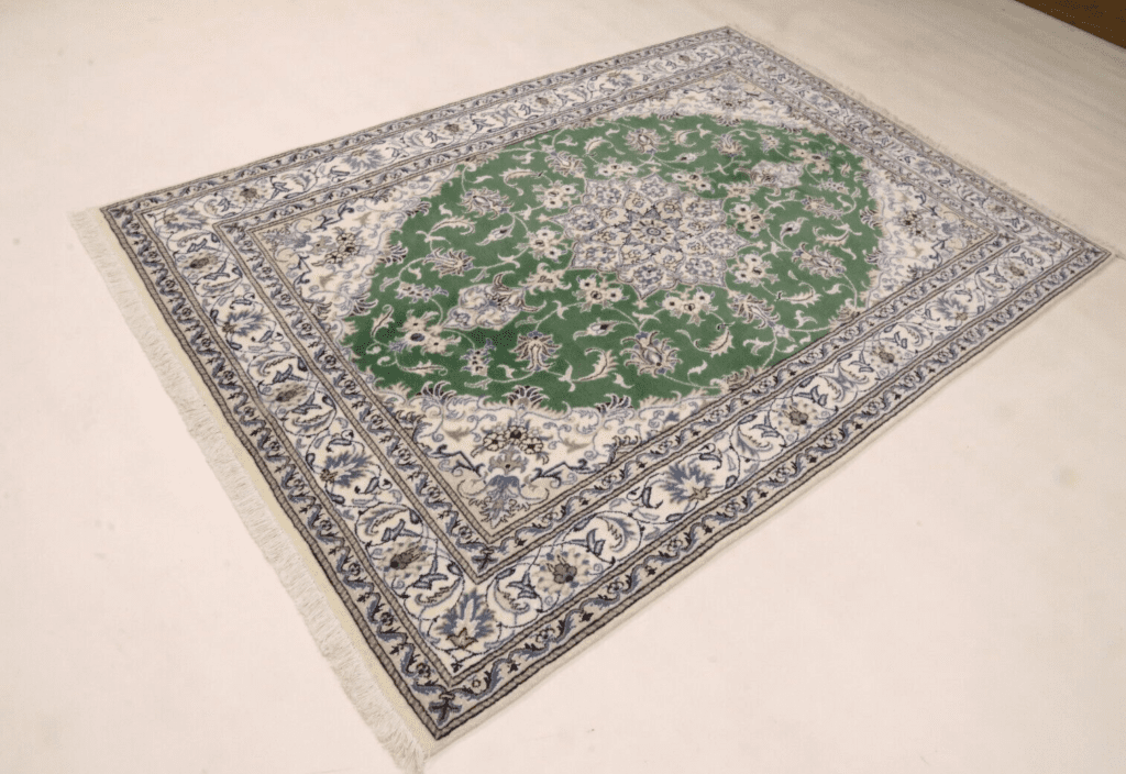 Perserteppich Nain 234 x 165 cm Wolle handgeknüpft