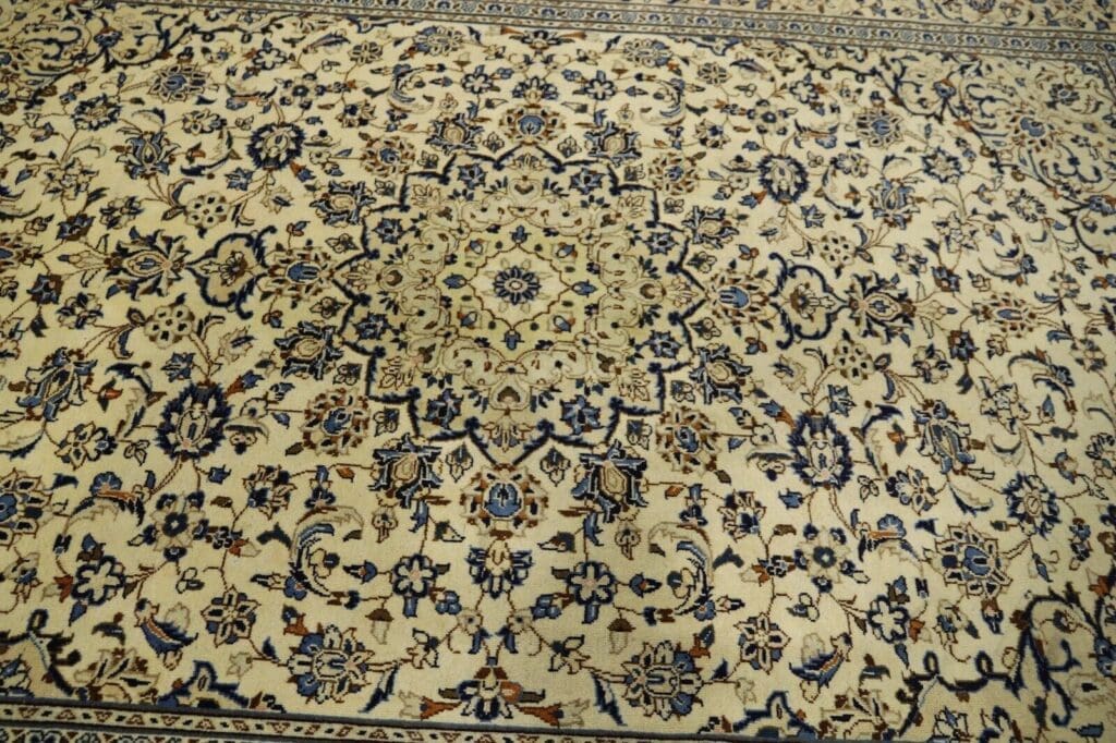 orientteppich-kashan-360-x-243-cm-300000-knoten-100-schurwolle Perserteppich Kashan 360 x 243 cm Wolle handgeknüpft