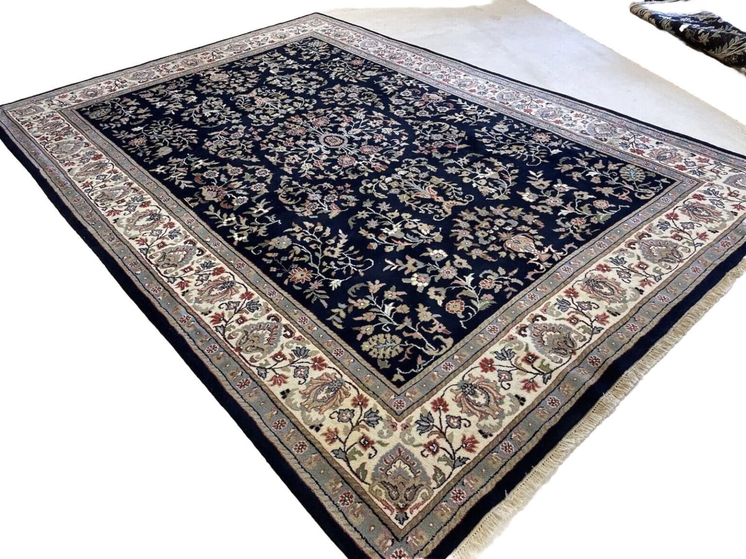 Orientteppich Kashmir 350x250 cm Schurwolle handgeknüpft