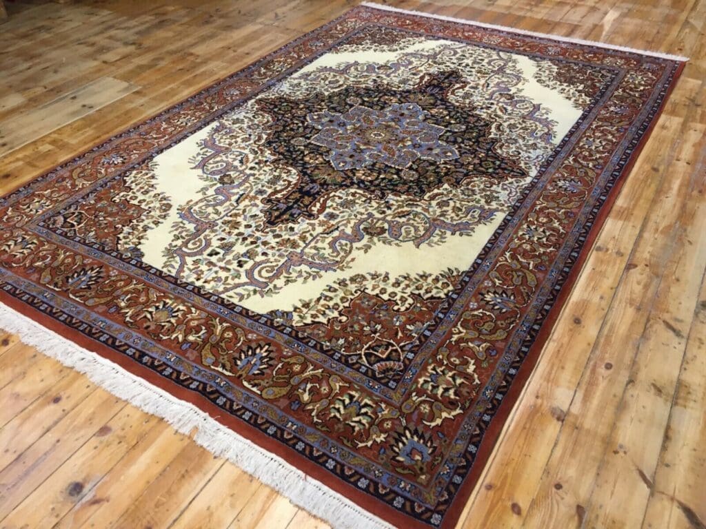 Orientteppich Sarough 300 x 200 cm Wolle handgeknüpft