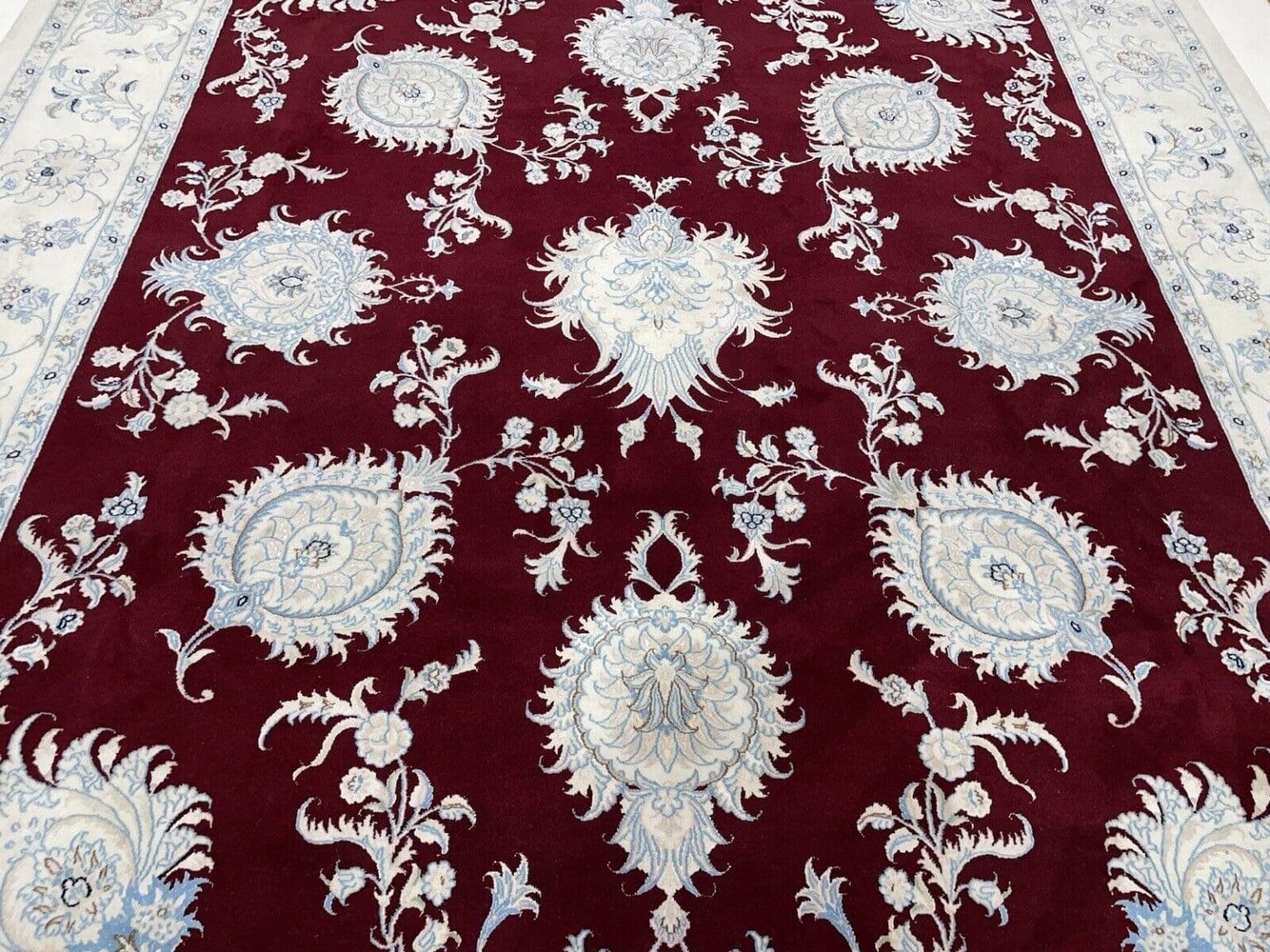 nain-6la-super-fein-perserteppich-300x250-cm-500000-knoten-m-dunkel-rot-2 Perserteppich Nain 300x250 cm Seide handgeknüpft