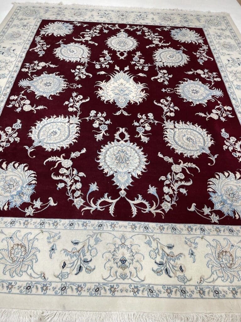 nain-6la-super-fein-perserteppich-300x250-cm-500000-knoten-m-dunkel-rot-6 Perserteppich Nain 300x250 cm Seide handgeknüpft
