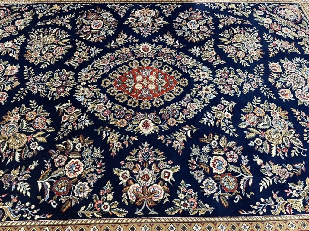 Orientteppich Ghom Design 350x250 cm Korkwolle handgeknüpft