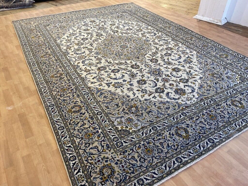 Perserteppich Keshan 390x283 cm Wolle handgeknüpft