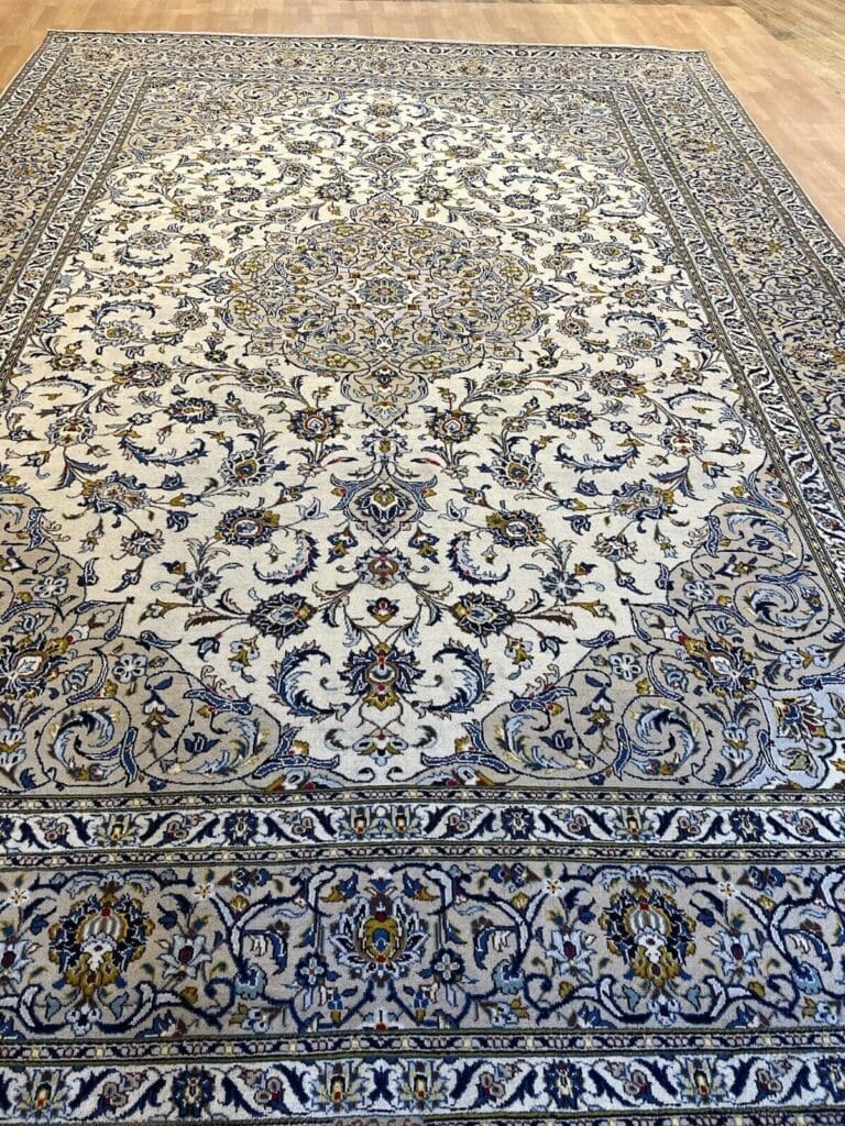 Perserteppich Keshan 390x283 cm Wolle handgeknüpft