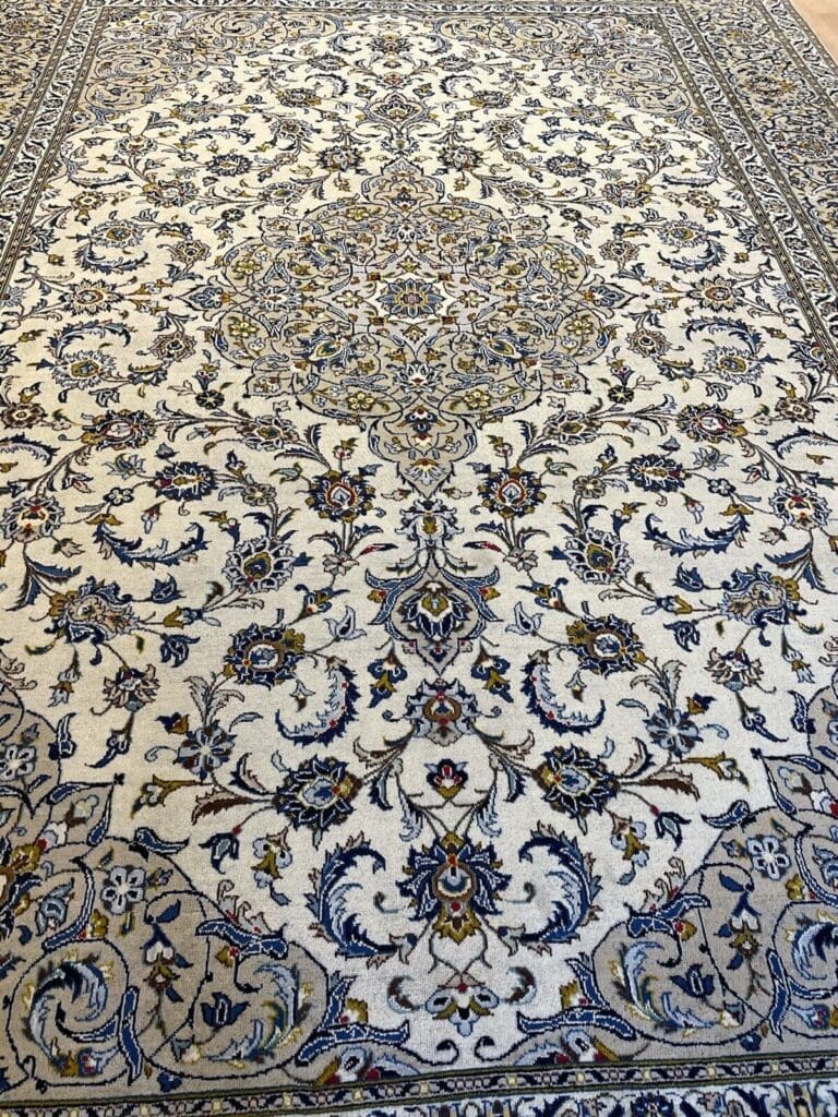 Perserteppich Keshan 390x283 cm Wolle handgeknüpft