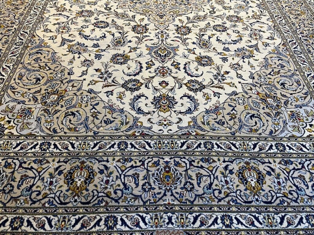 Perserteppich Keshan 390x283 cm Wolle handgeknüpft