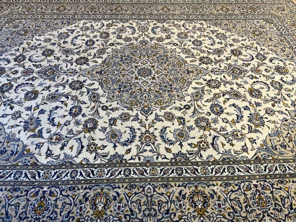 Perserteppich Keshan 390x283 cm Wolle handgeknüpft