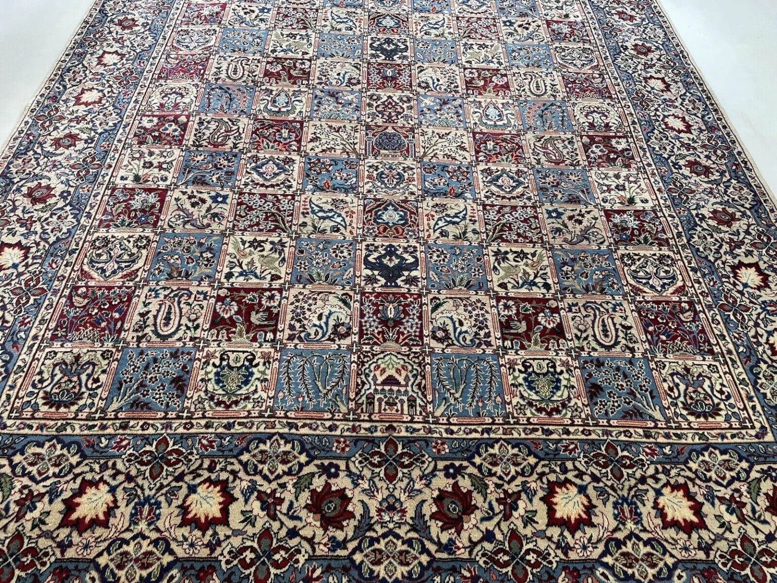 Perserteppich Sarough 368 x 258 cm Schurwolle Handgeknüpft