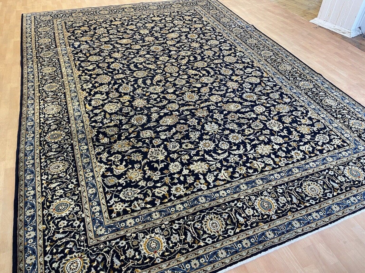 Perserteppich Keschan 390 x 280 cm Wolle handgeknüpft