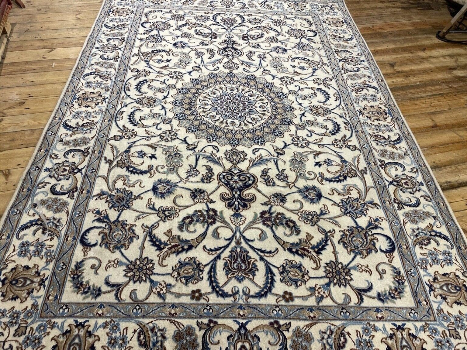 Perserteppich Nain 310x200 cm Wolle handgeknüpft