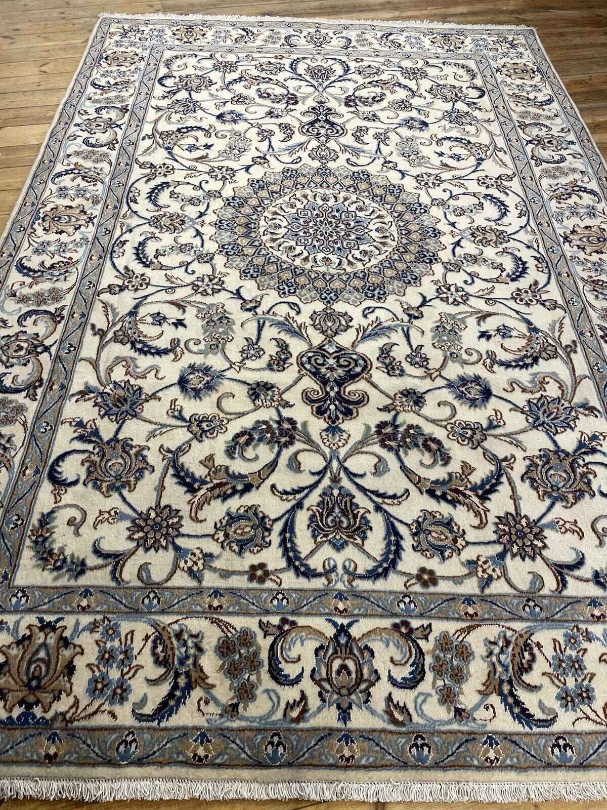 Perserteppich Nain 310x200 cm Wolle handgeknüpft