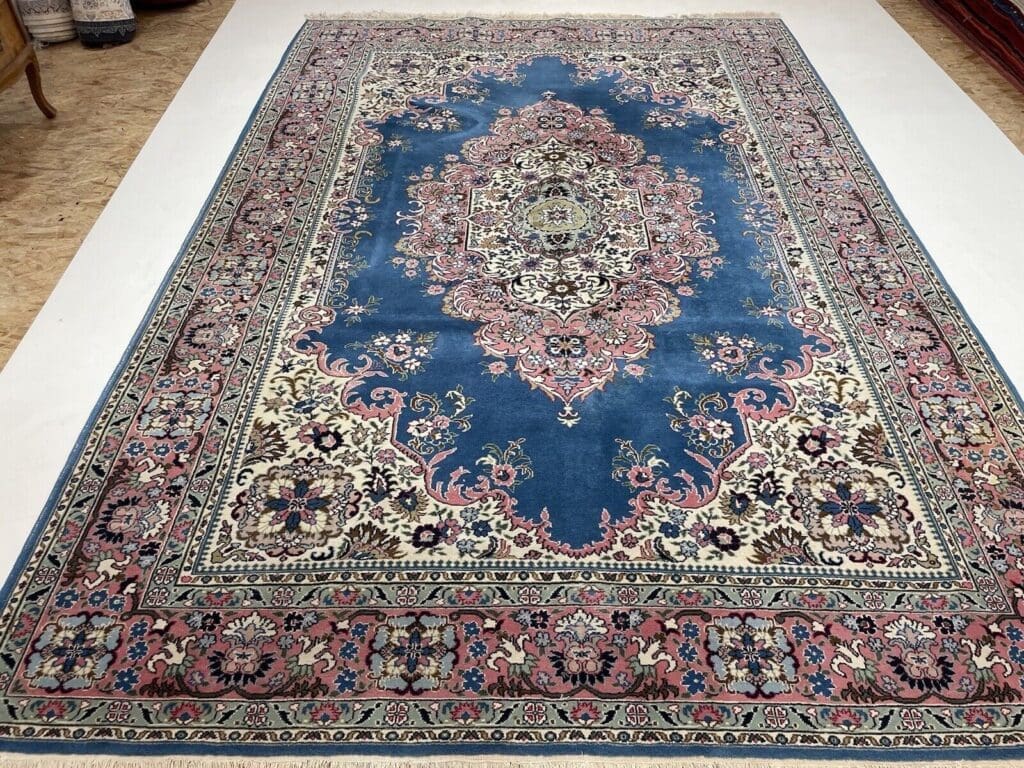 Perserteppich 310 x 210 cm Schurwolle handgeknüpft